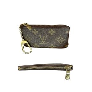 Louis Vuitton vintage Monogram Pochette Cles Key Holder chain